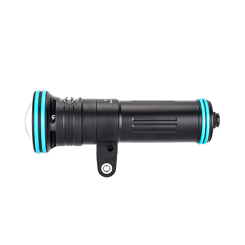 WEEFINE WF073 مضيئة بالطاقة ال - مراجعة Underwater Flashlight وسعره